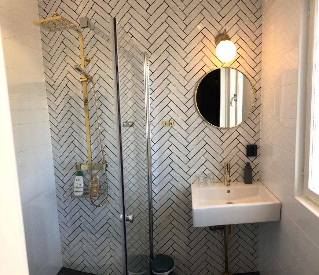 Hotell Apladalen I Vaernamo Kültér fotó