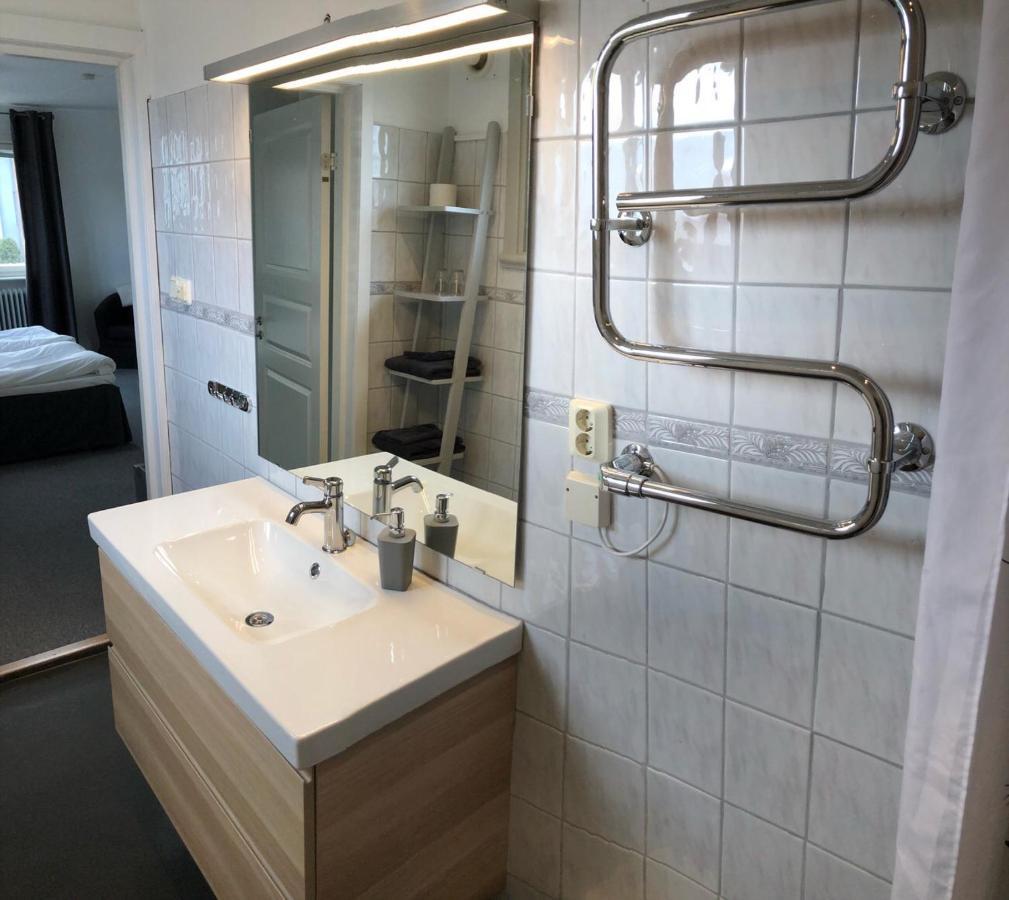 Hotell Apladalen I Vaernamo Kültér fotó